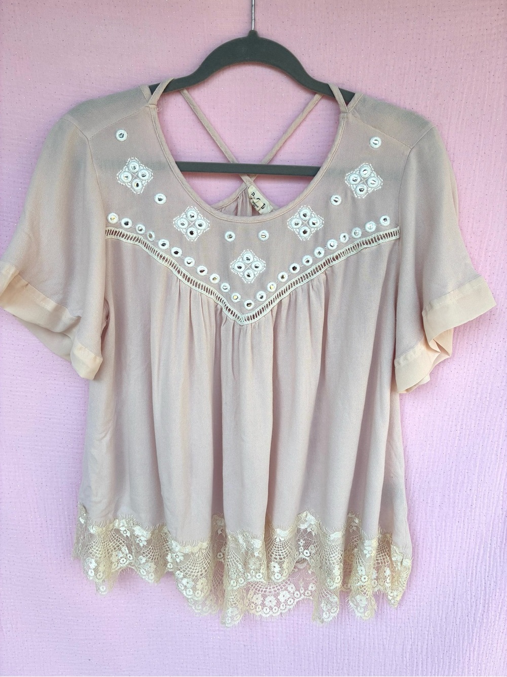 POL Embroidered Lace Trim Top Size Large